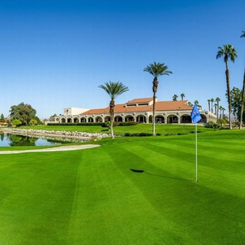 Palm Desert Resorter C.C. post image